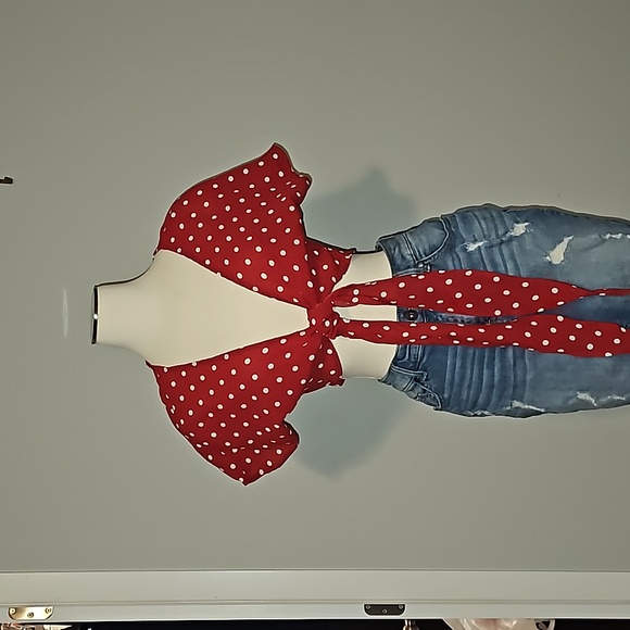 Red White PolkaDot Tie Front Crop Top Retro Flirty Sleeves Versatile - Picture 2 of 11
